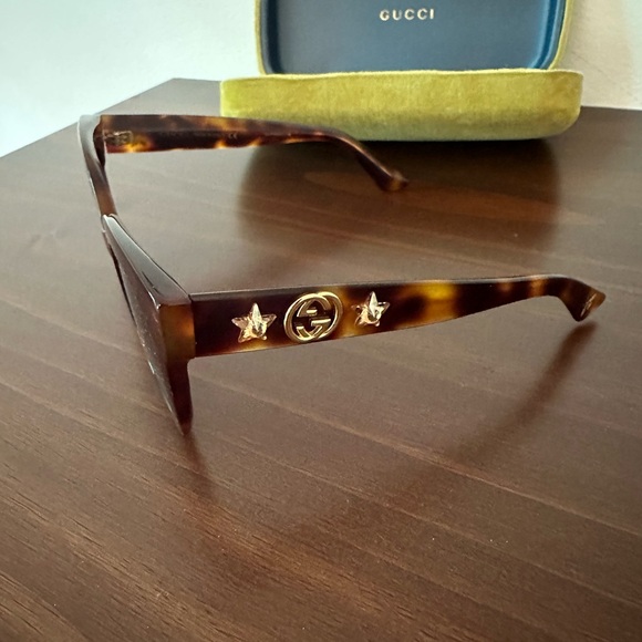 Gucci round frame star sunglasses - tortoise - Picture 4 of 4